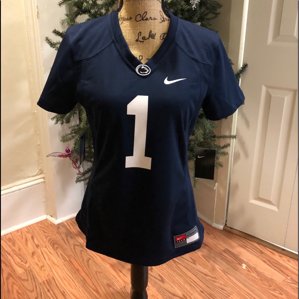 Shirt - Picture 2 of 5